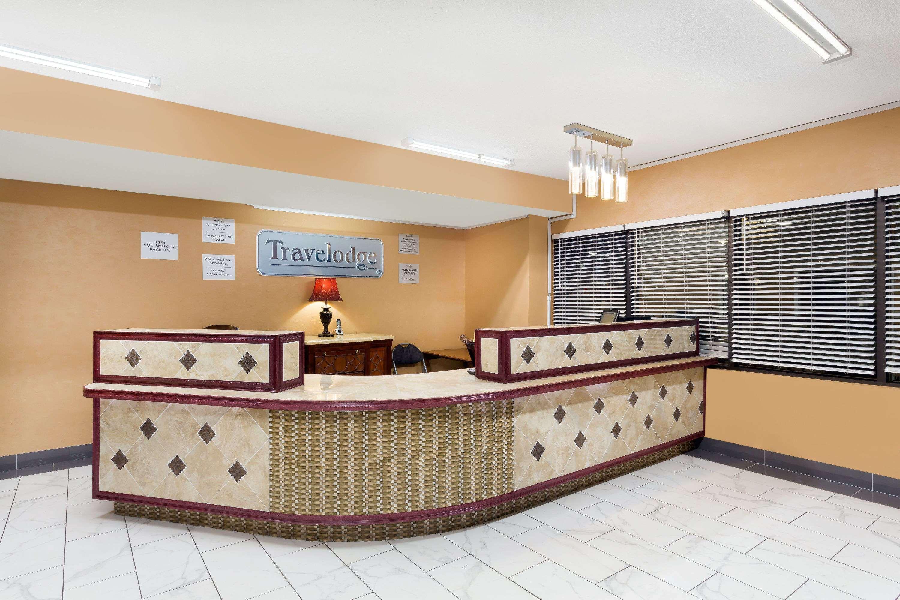 Travelodge By Wyndham Рино Экстерьер фото